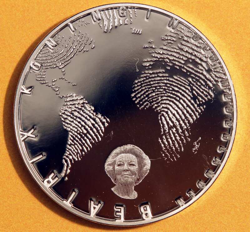 amsterdam_coin_r_800.jpg