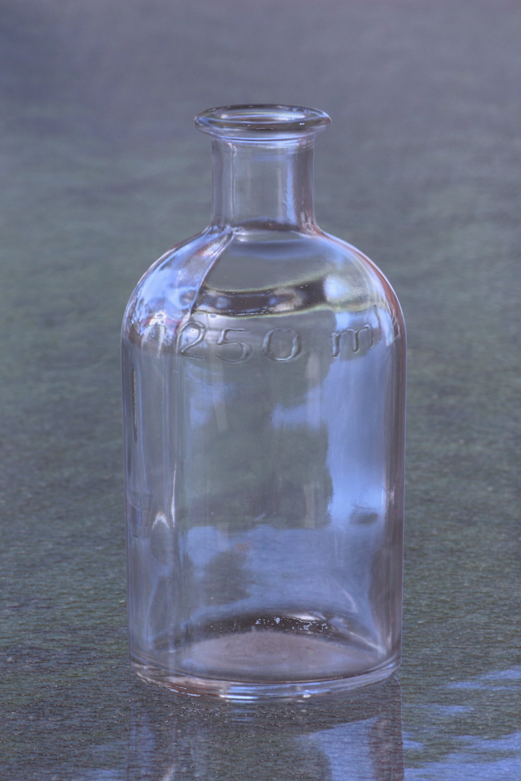 bottle 021 cut1finished.jpg