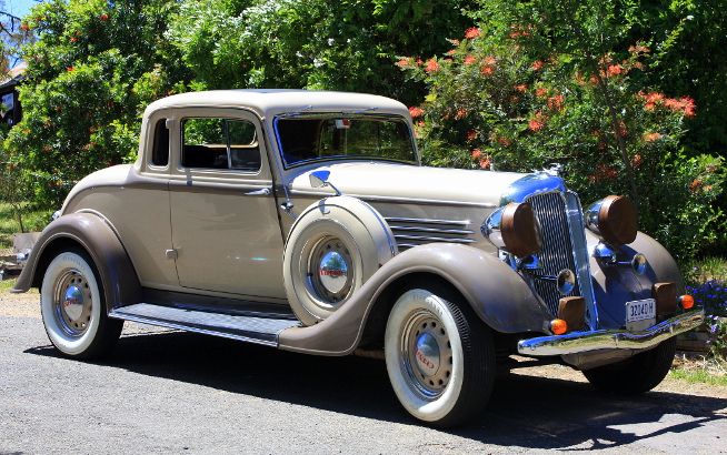 Old Car Pic.jpg