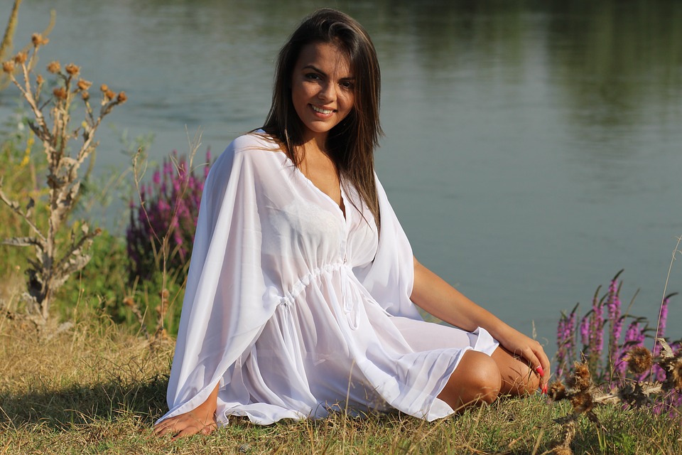 girl-1545752_960_720.jpg