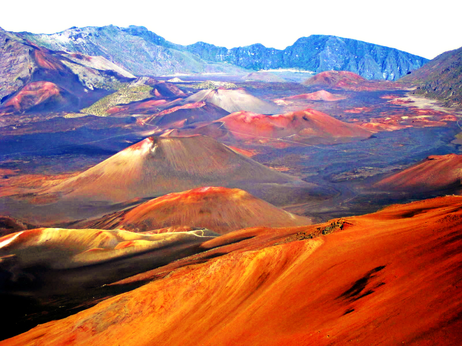 Maui volcano scene_CrazyToneMap_DN-low-red nuance.jpg