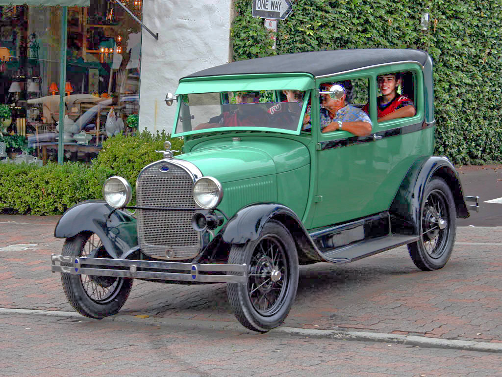 fp102205-14.jpg