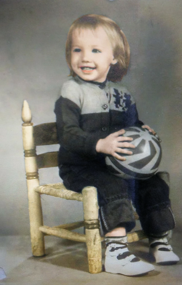 girl_on_chair.png