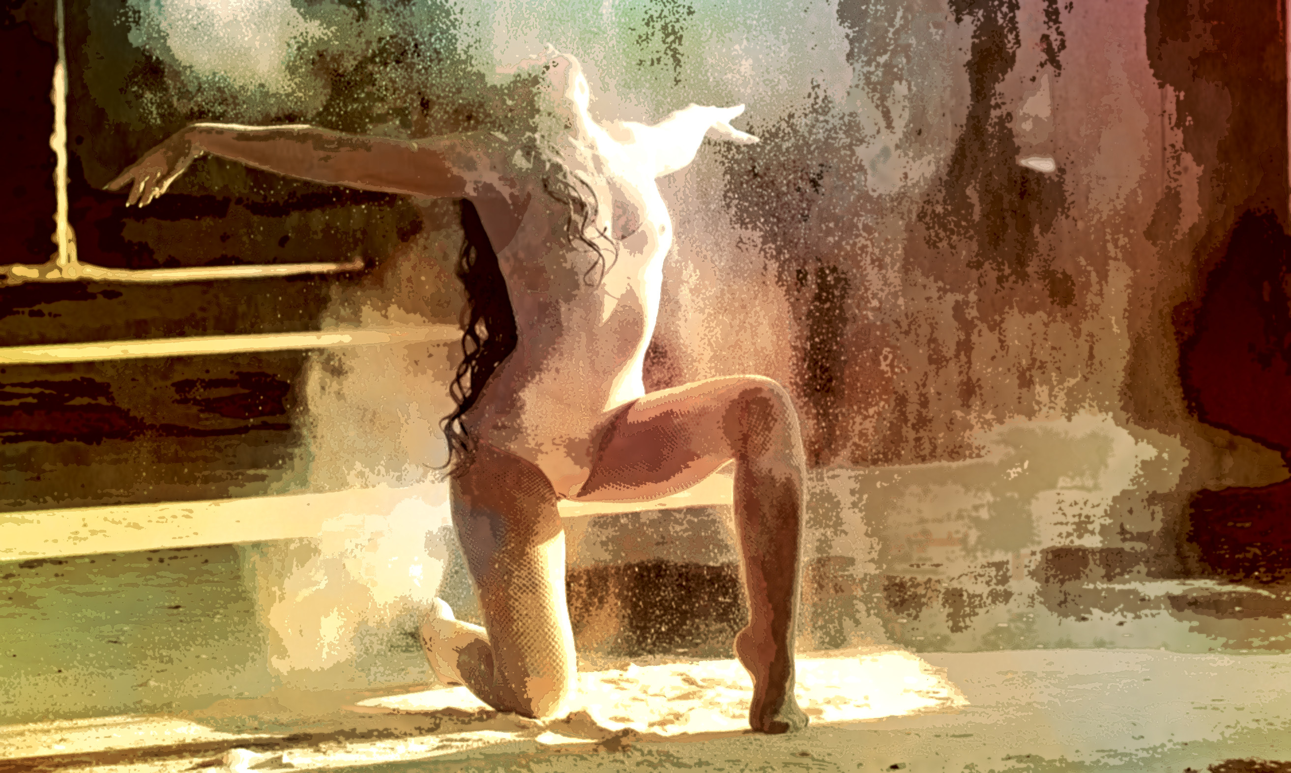 2018-09-08 05-49-13 dancer-1284214_960_720, filled with aqua patterns.jpg