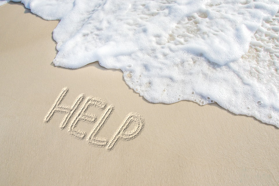 beach-5043177_960_720-help.jpg