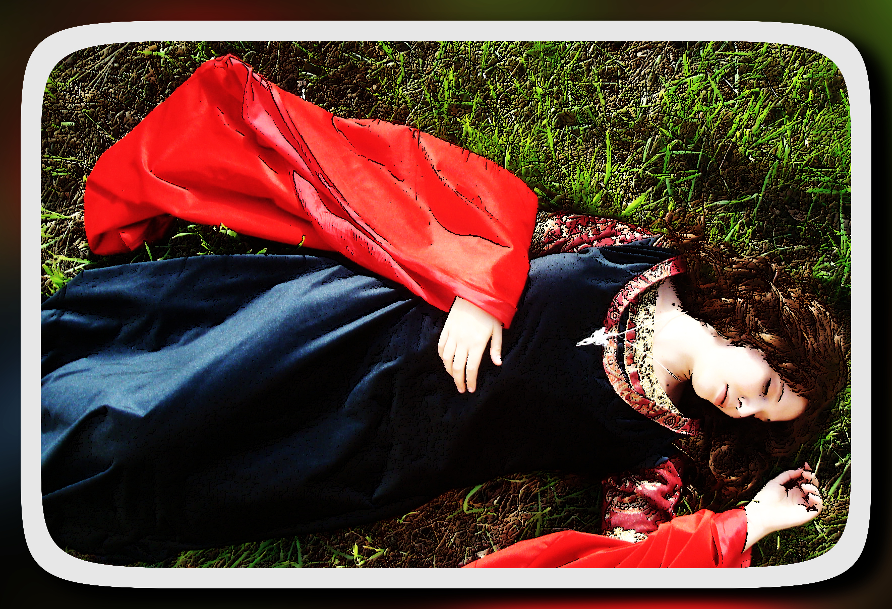 my_arwen_cosplay_1_by_taiychan_d360mk7_DN_LineArtFramed_Convolve Prewitt X+Y.jpg