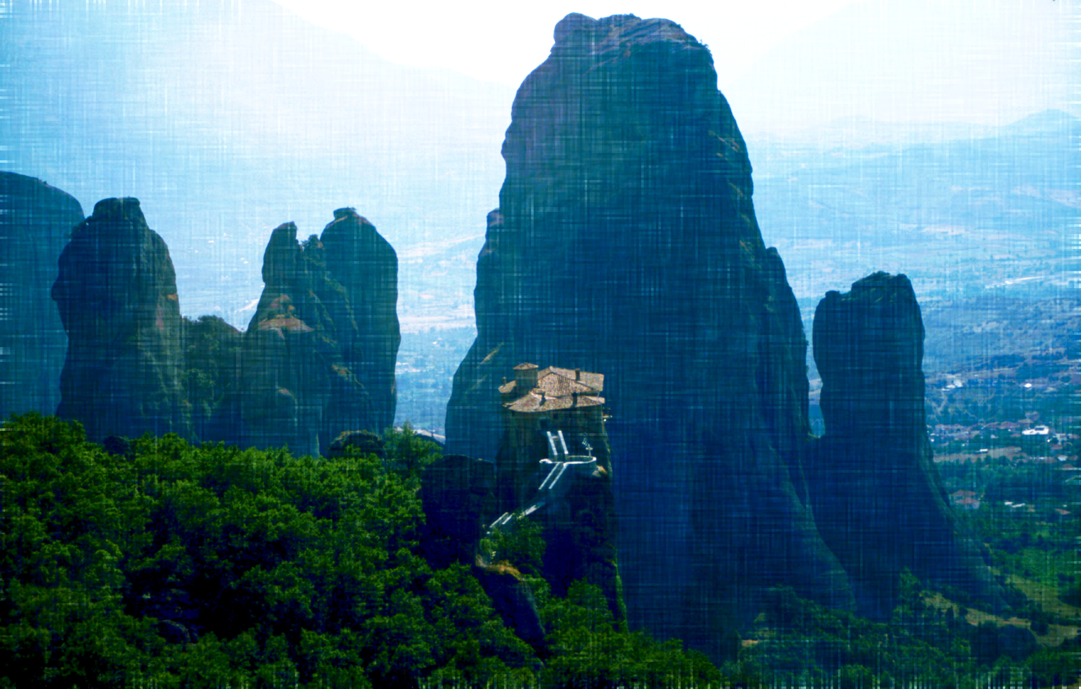 2023-07-11 05-55-37meteore_by_sergiba_d4zybbu-fullview with an Artistic&Divide effect, style SimpleNoise.jpeg