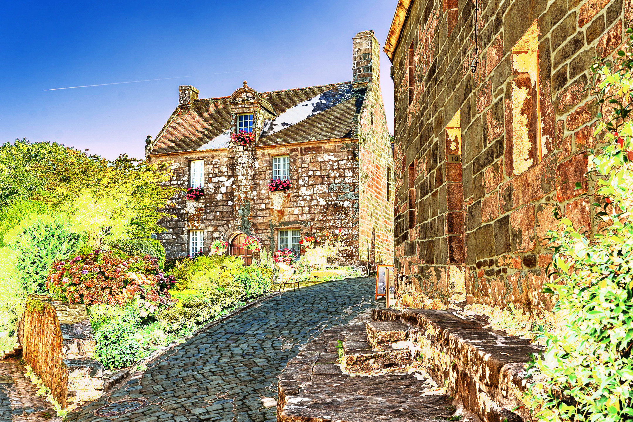 village-7258991_DN_Artistic_and_Divide_CutOut.JPG