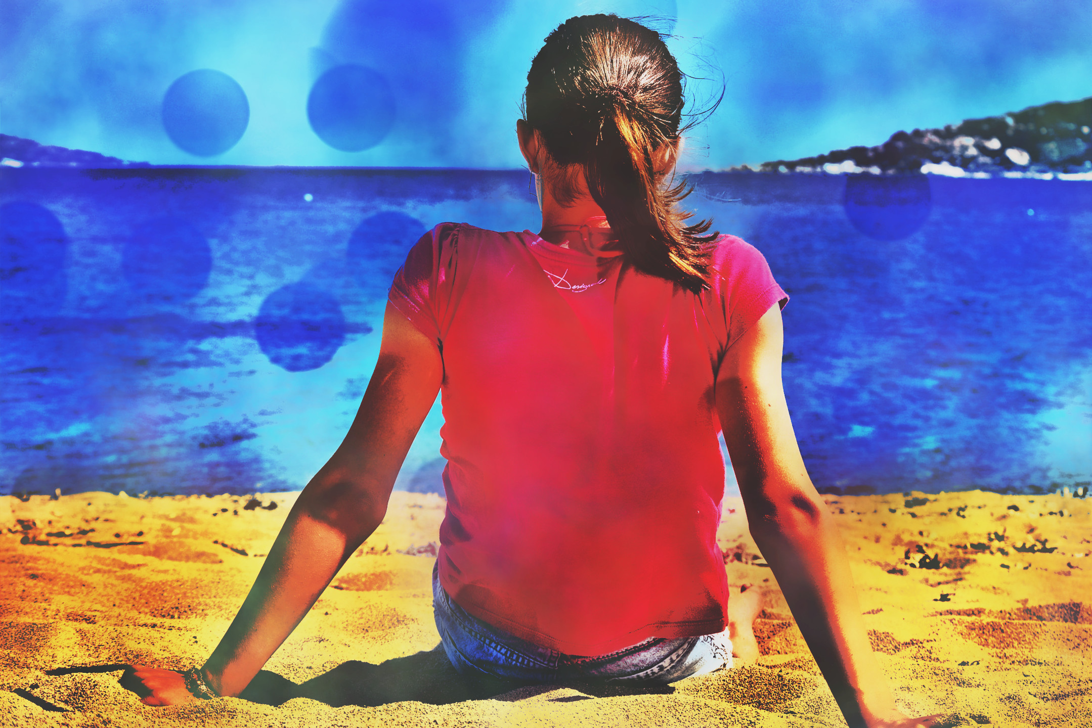 girl-3343914_EqualizeLocalHist_DN_Artistic_and_Divide_Bokeh.JPG