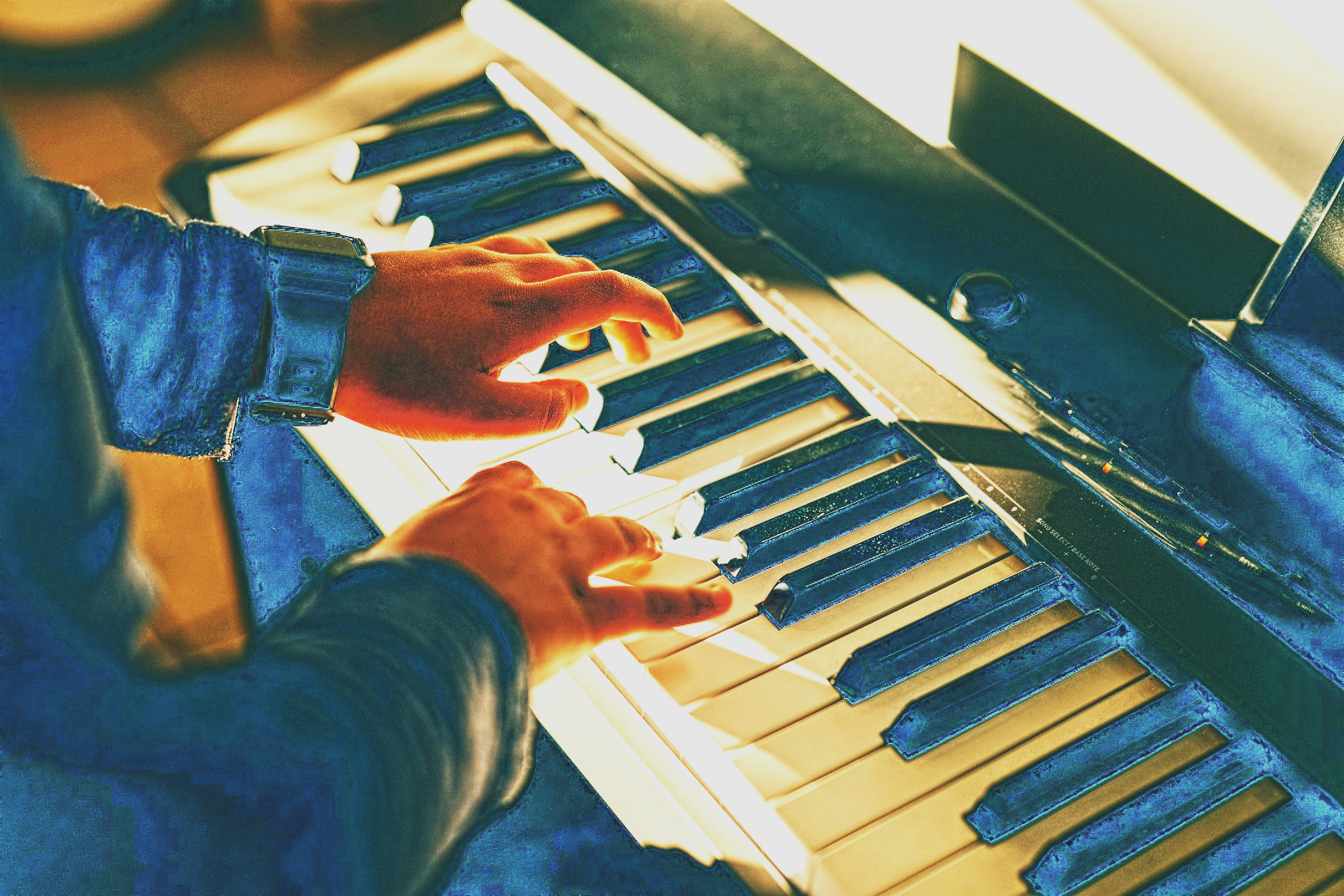 piano-7890735_EqualizeLocal_DN_Artistic_and_Divide_PhotoIllustration.JPG